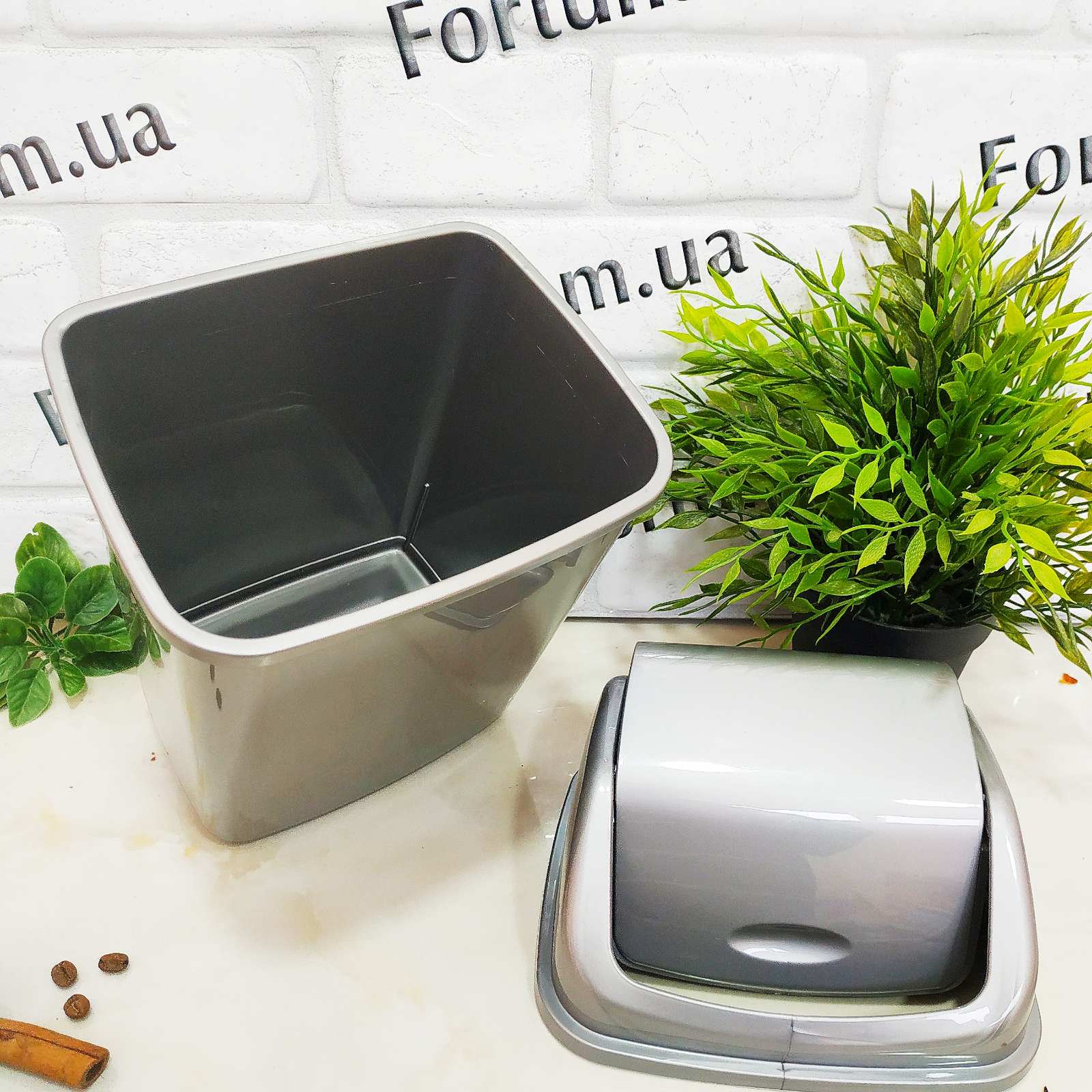 Ведро урна 5 л Алеана 1023 ✅базовая цена 78.45 грн. ✔ Опт ✔ Скидки ✔ Заходите! - Интернет-магазин ✅ Фортуна-опт ✅