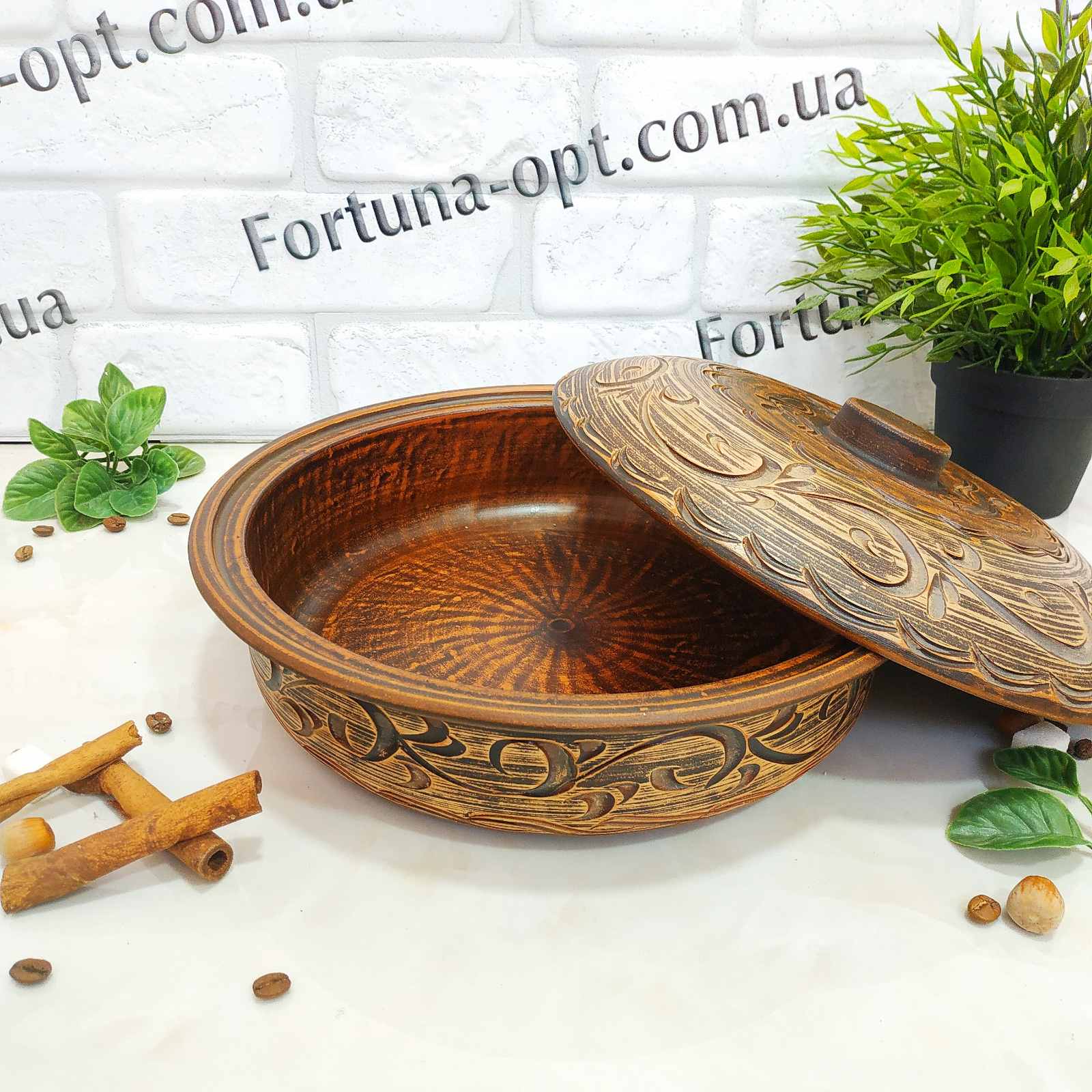 Сковорода из красной глины с крышкой 7790 ✅ базовая цена 282.01 грн. ✔ Опт ✔ Скидки ✔ Заходите! - Интернет-магазин ✅ Фортуна-опт ✅