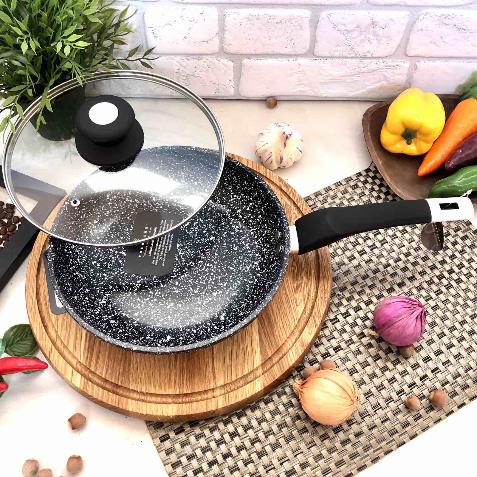 Сковорода с крышкой Edenberg EB - 9166 - 24 см ✅ базовая цена $15.23 ✔ Опт ✔ Скидки ✔ Заходите! - Интернет-магазин ✅ Фортуна-опт ✅