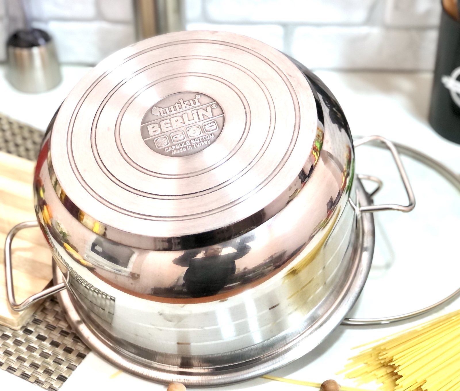 Кастрюля из нержавеющей стали Berlin - 2322 - 9 л ✅ базовая цена 535.60 грн. ✔ Опт ✔ Скидки ✔ Заходите! - Интернет-магазин ✅ Фортуна-опт ✅