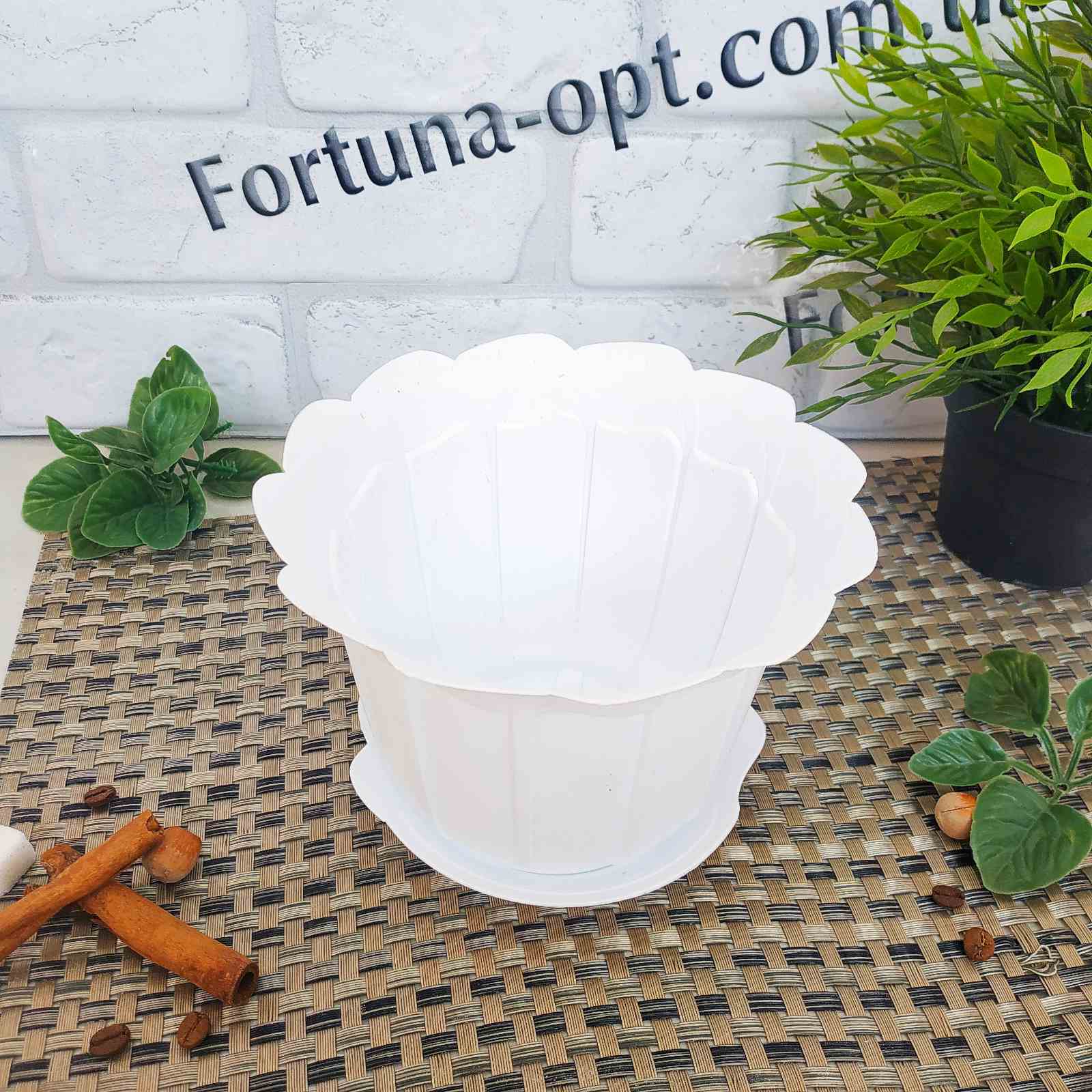 Горшок цветочный Лаура 160 мм - 0320 ✅ базовая цена 24.99 грн. ✔ Опт ✔ Скидки ✔ Заходите! - Интернет-магазин ✅ Фортуна-опт ✅