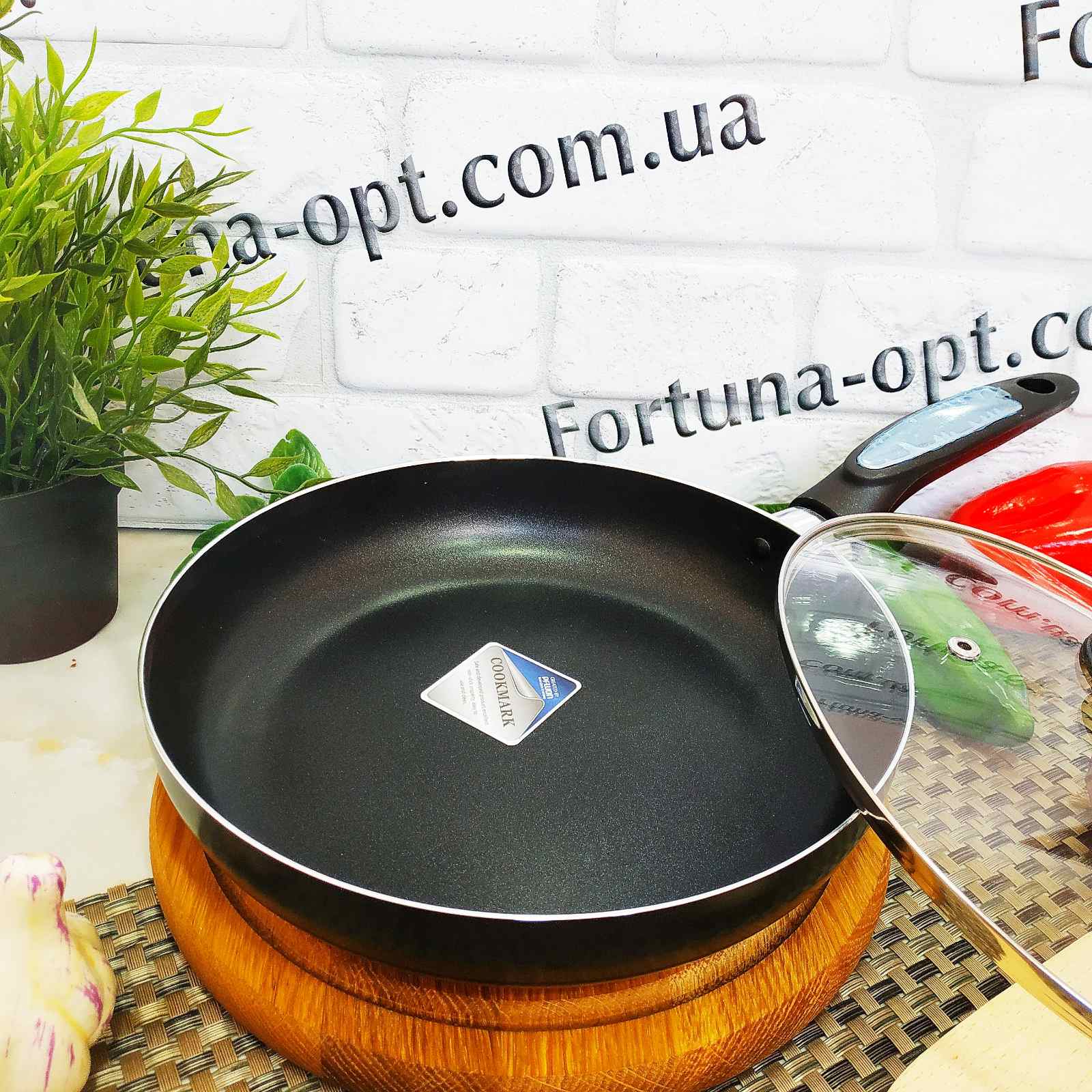Сковорода с крышкой A-PLUS 20 см (1112) ✅ базовая цена $7.79 ✔ Опт ✔ Скидки ✔ Заходите! - Интернет-магазин ✅ Фортуна-опт ✅