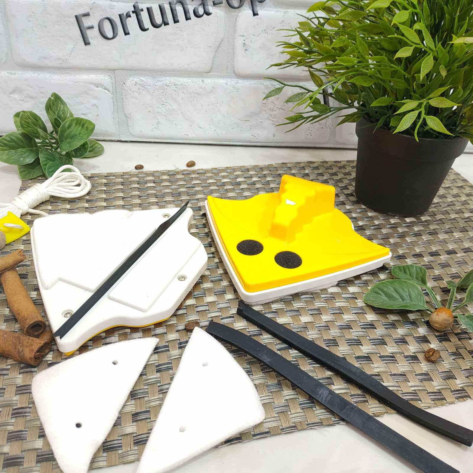 Магнит угловой для мытья окон TV 000164 ✅ базовая цена $4.48 ✔ Опт ✔ Скидки ✔ Заходите! - Интернет-магазин ✅ Фортуна-опт ✅