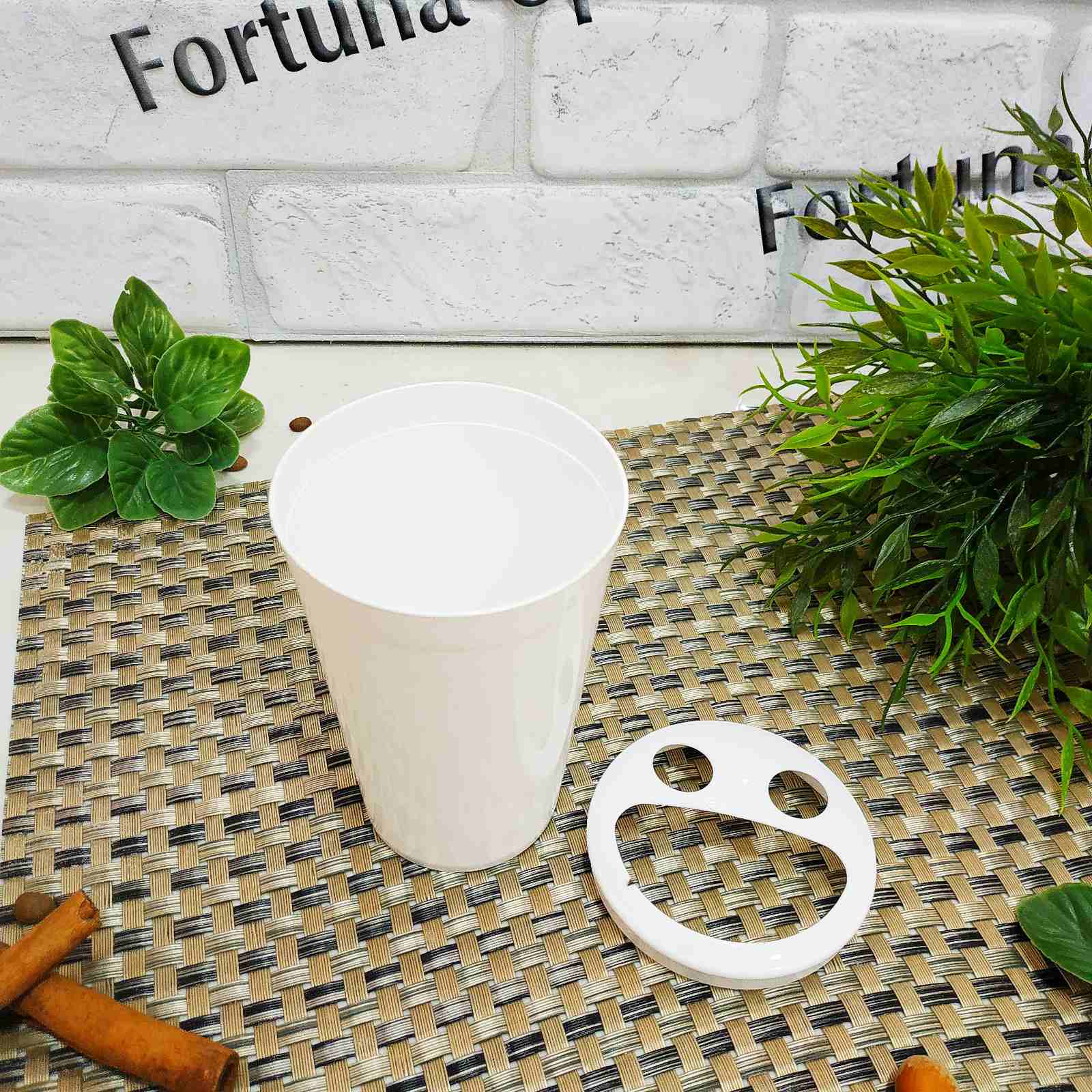 Подставка стакан для зубных щеток 04003 ✅ базовая цена 23.47 грн. ✔ Опт ✔ Скидки ✔ Заходите! - Интернет-магазин ✅ Фортуна-опт ✅