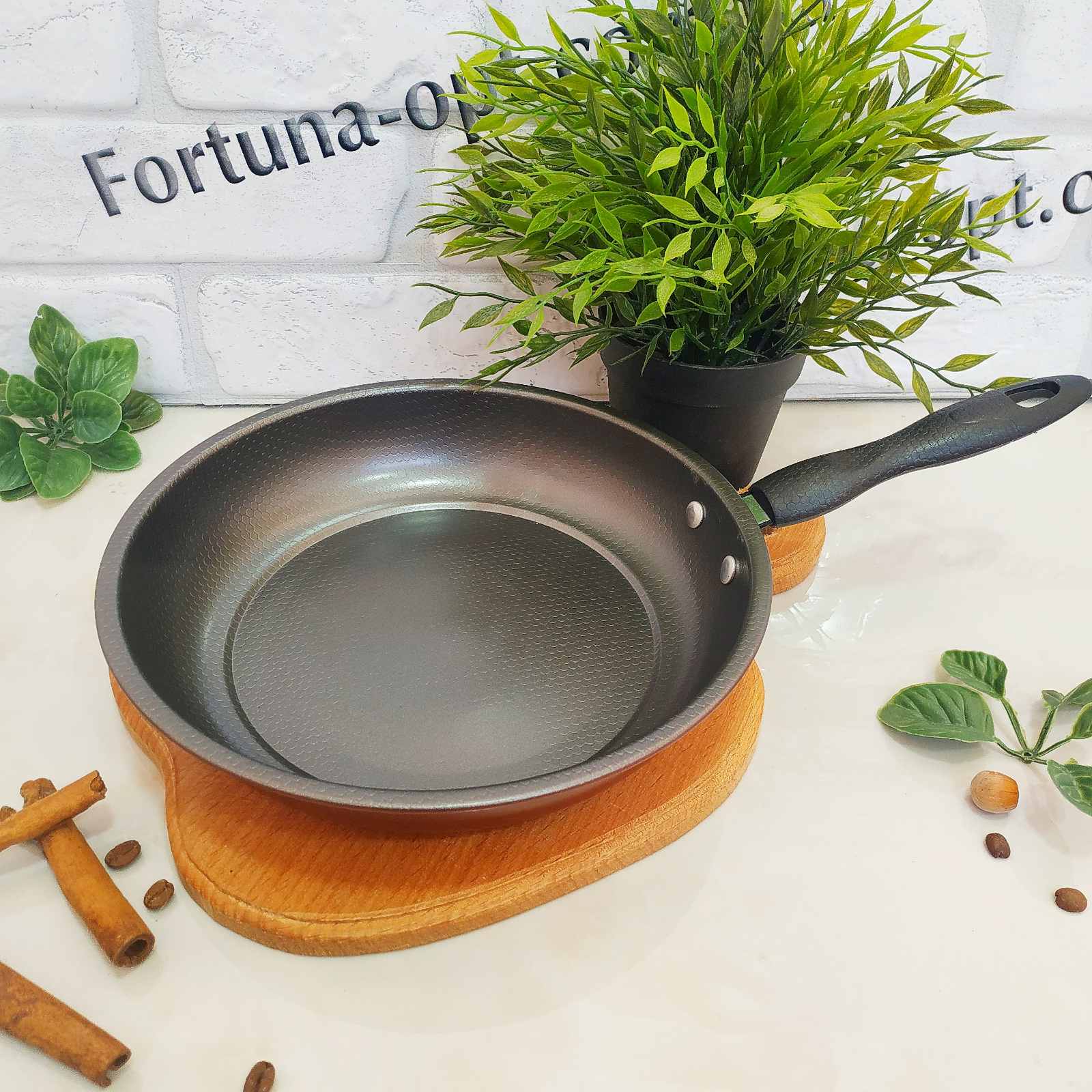 Сковорода антипригарная без крышки 24 см A-Plus - 0-113 ✅ базовая цена $2.53 ✔ Опт ✔ Скидки ✔ Заходите! - Интернет-магазин ✅ Фортуна-опт ✅