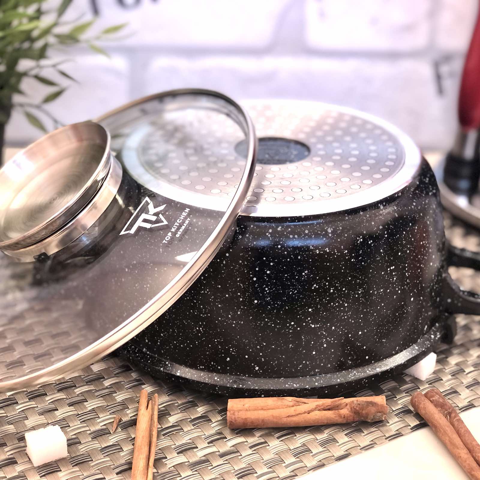 Кастрюля-казан Top Kitchen черный в белую точку мрамор 5,7 л -(28 см) TК 00053 ✅ базовая цена $22.51 ✔ Опт ✔ Скидки ✔ Заходите! - Интернет-магазин ✅ Фортуна-опт ✅