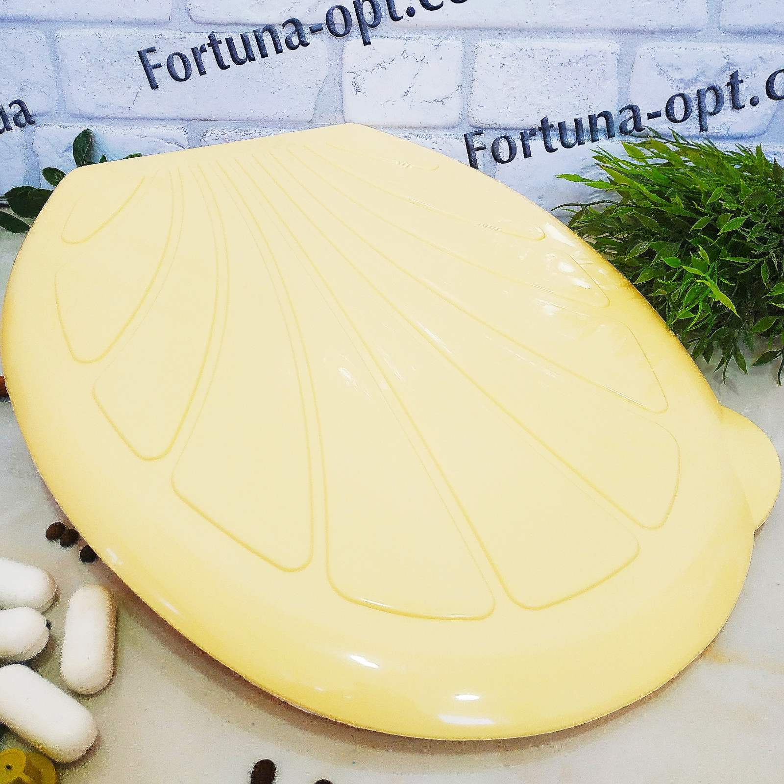 Крышка пластиковая для унитаза Украина бежевая (З) 1312/9 ✅ базовая цена 155.40 грн. ✔ Опт ✔ Скидки ✔ Заходите! - Интернет-магазин ✅ Фортуна-опт ✅