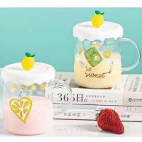 Чашка с крышкой и ложкой стекло 480 мл So sweet Stenson - 00528 ✅ базовая цена $5.33 ✔ Опт ✔ Акции ✔ Заходите! - Интернет-магазин Fortuna-opt.com.ua.