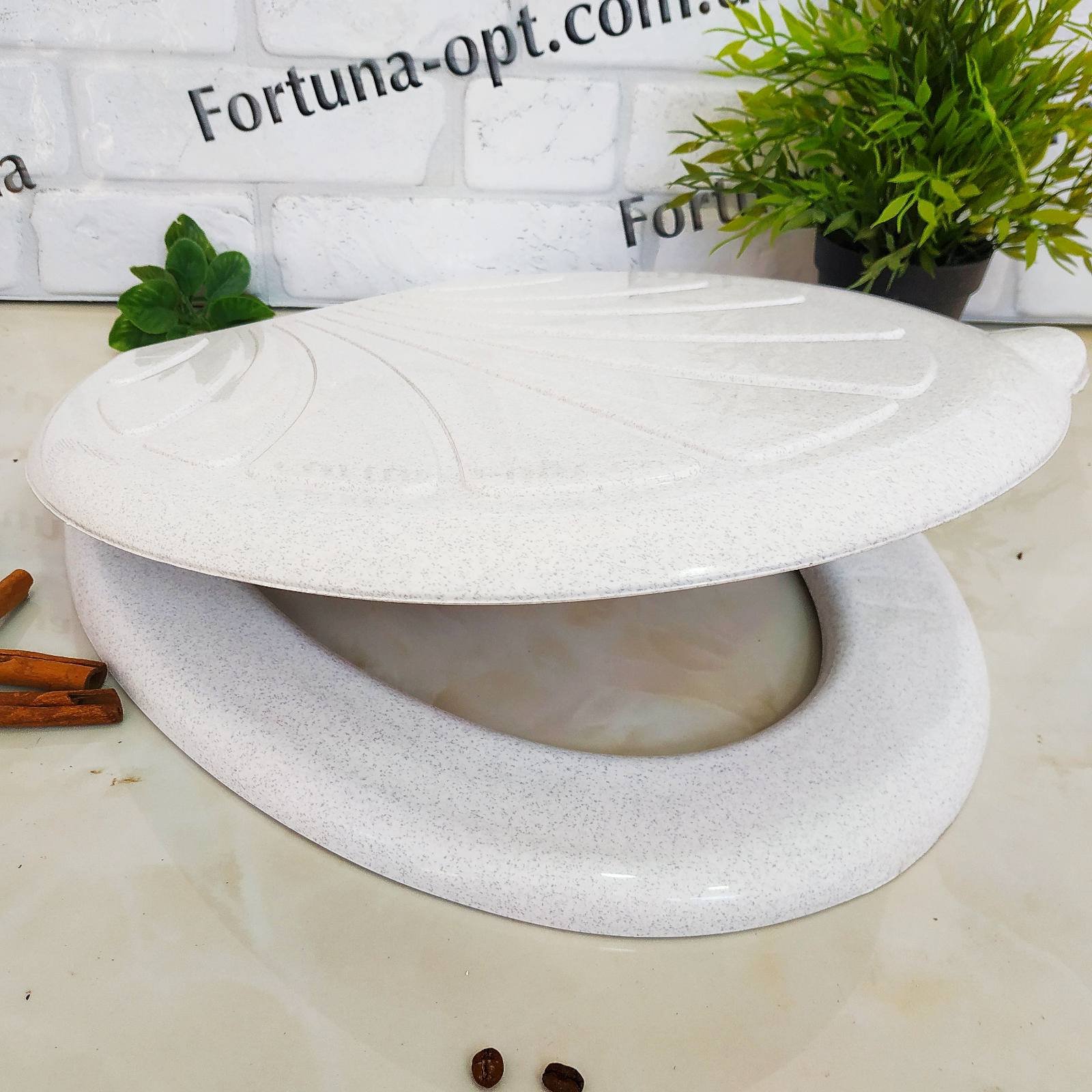 Крышка пластиковая Украина мраморная (З) 1312/11 ✅ базовая цена 155.40 грн. ✔ Опт ✔ Скидки ✔ Заходите! - Интернет-магазин ✅ Фортуна-опт ✅