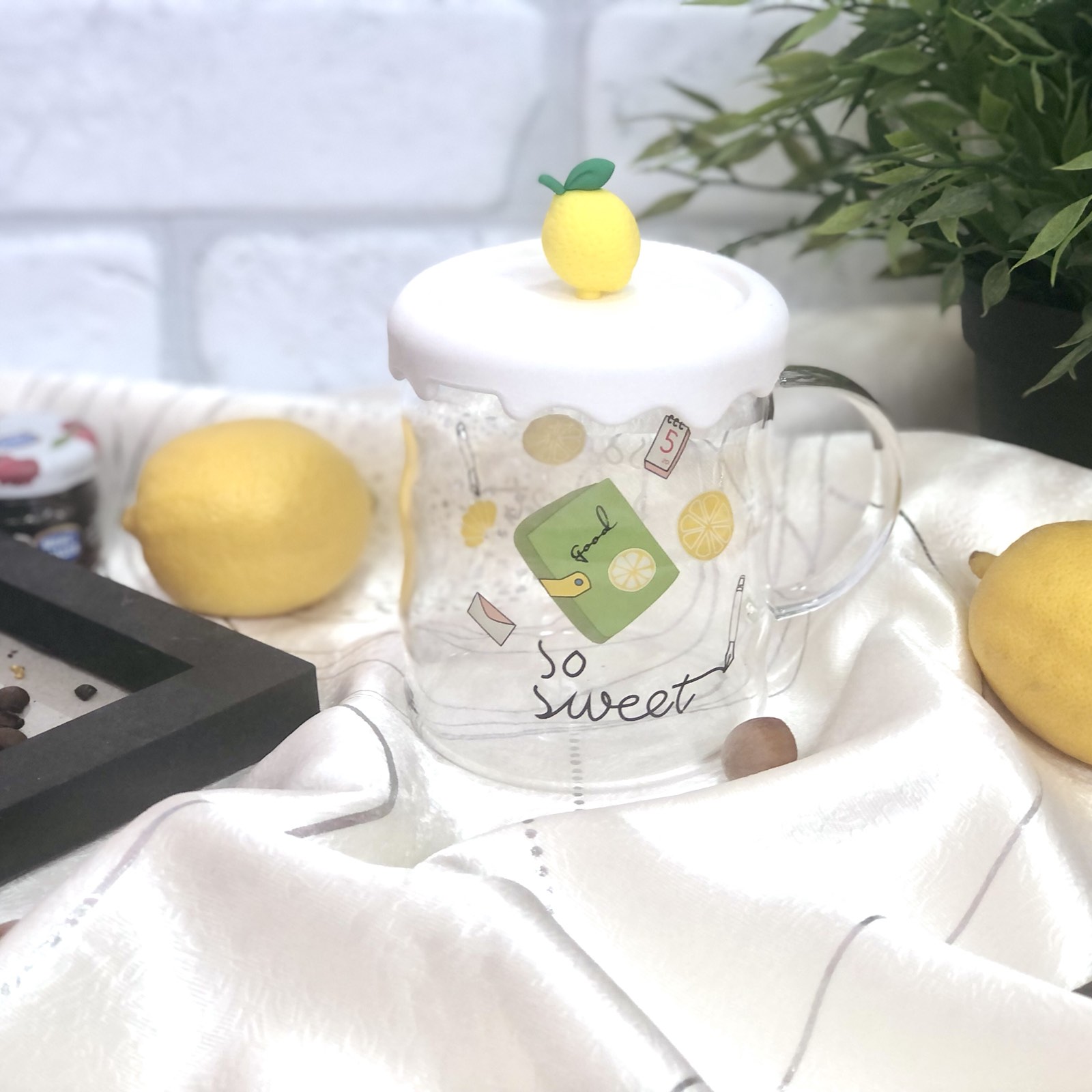 Чашка с крышкой и ложкой стекло 480 мл So sweet Stenson - 00528 ✅ базовая цена $5.33 ✔ Опт ✔ Скидки ✔ Заходите! - Интернет-магазин ✅ Фортуна-опт ✅