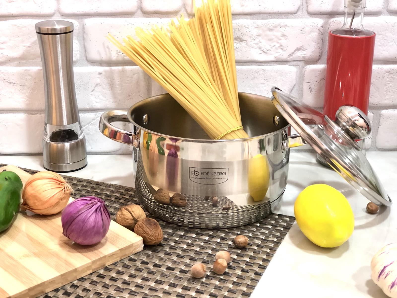 Кастрюля нержавеющая с крышкой Edenberg EB - 3006 - 4,0 л ✅ базовая цена $18.13 ✔ Опт ✔ Скидки ✔ Заходите! - Интернет-магазин ✅ Фортуна-опт ✅