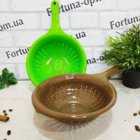 Дуршлаг пластмассовый с ручкой - 0019 Х-2 ✅ базовая цена 37.90 грн. ✔ Опт ✔ Акции ✔ Заходите! - Интернет-магазин Fortuna-opt.com.ua.