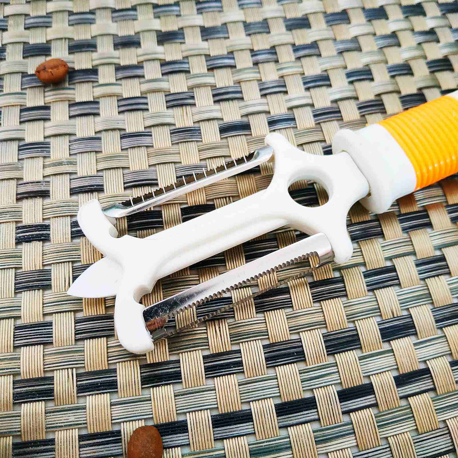 Овощечистка белая двойная 7315 ✅ базовая цена 35.16 грн. ✔ Опт ✔ Скидки ✔ Заходите! - Интернет-магазин ✅ Фортуна-опт ✅