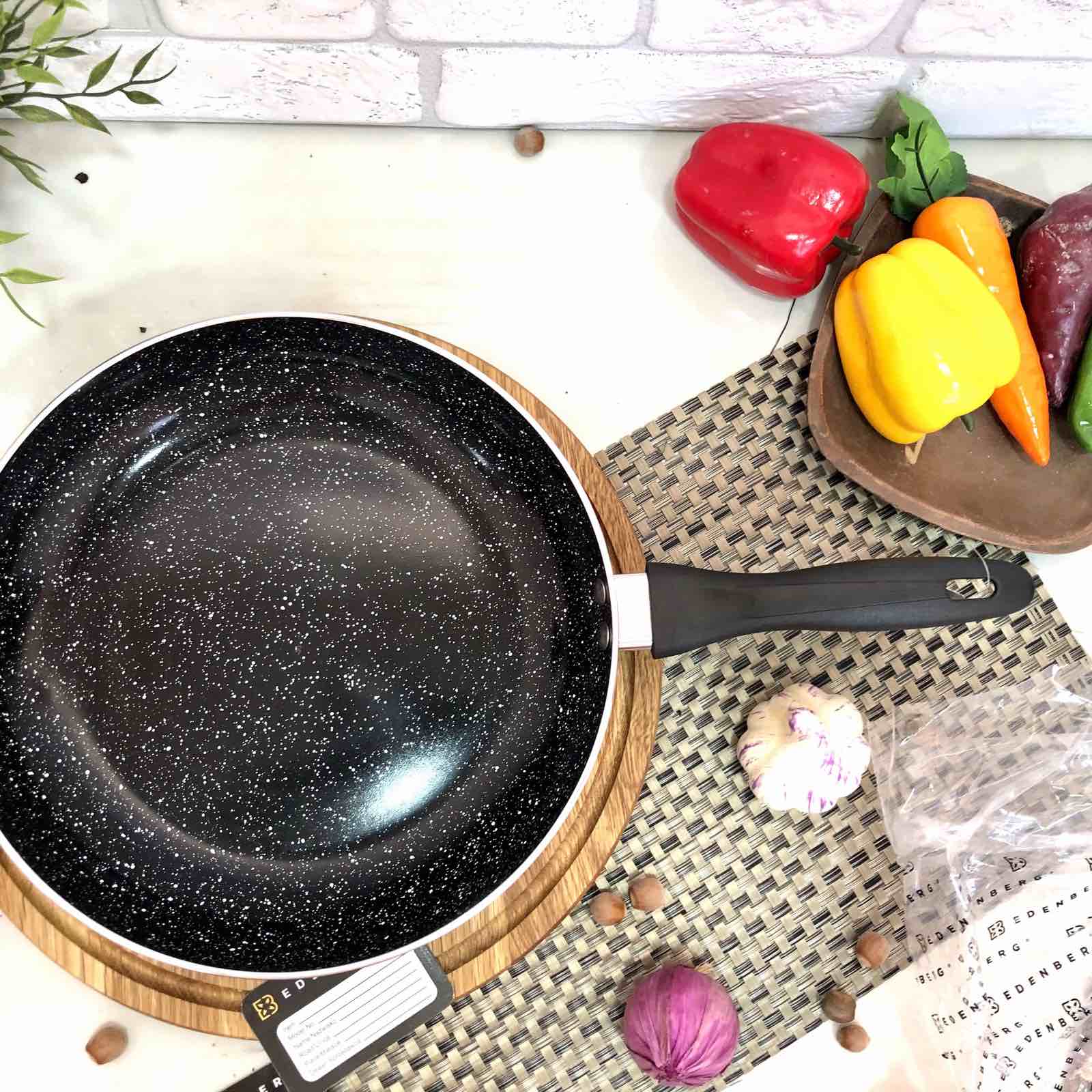 Сковорода с 3-х слойным мраморным покрытием Edenberg EB - 758 - 28 см ✅ базовая цена $9.70 ✔ Опт ✔ Скидки ✔ Заходите! - Интернет-магазин ✅ Фортуна-опт ✅