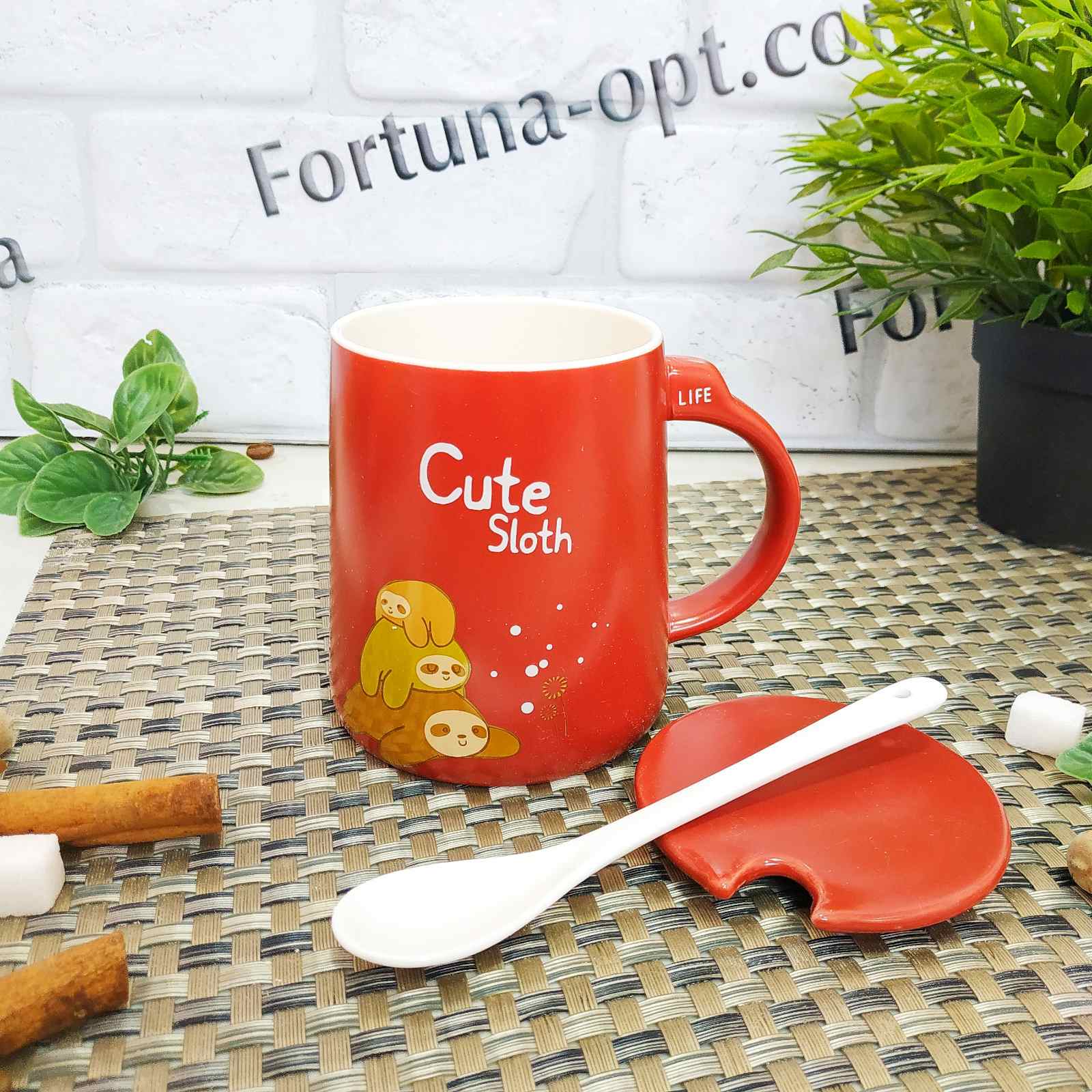 Чашка керамическая с крышкой и ложкой 450 мл "Cute sloth" Stenson - 88526 ✅ базовая цена $4.70 ✔ Опт ✔ Скидки ✔ Заходите! - Интернет-магазин ✅ Фортуна-опт ✅