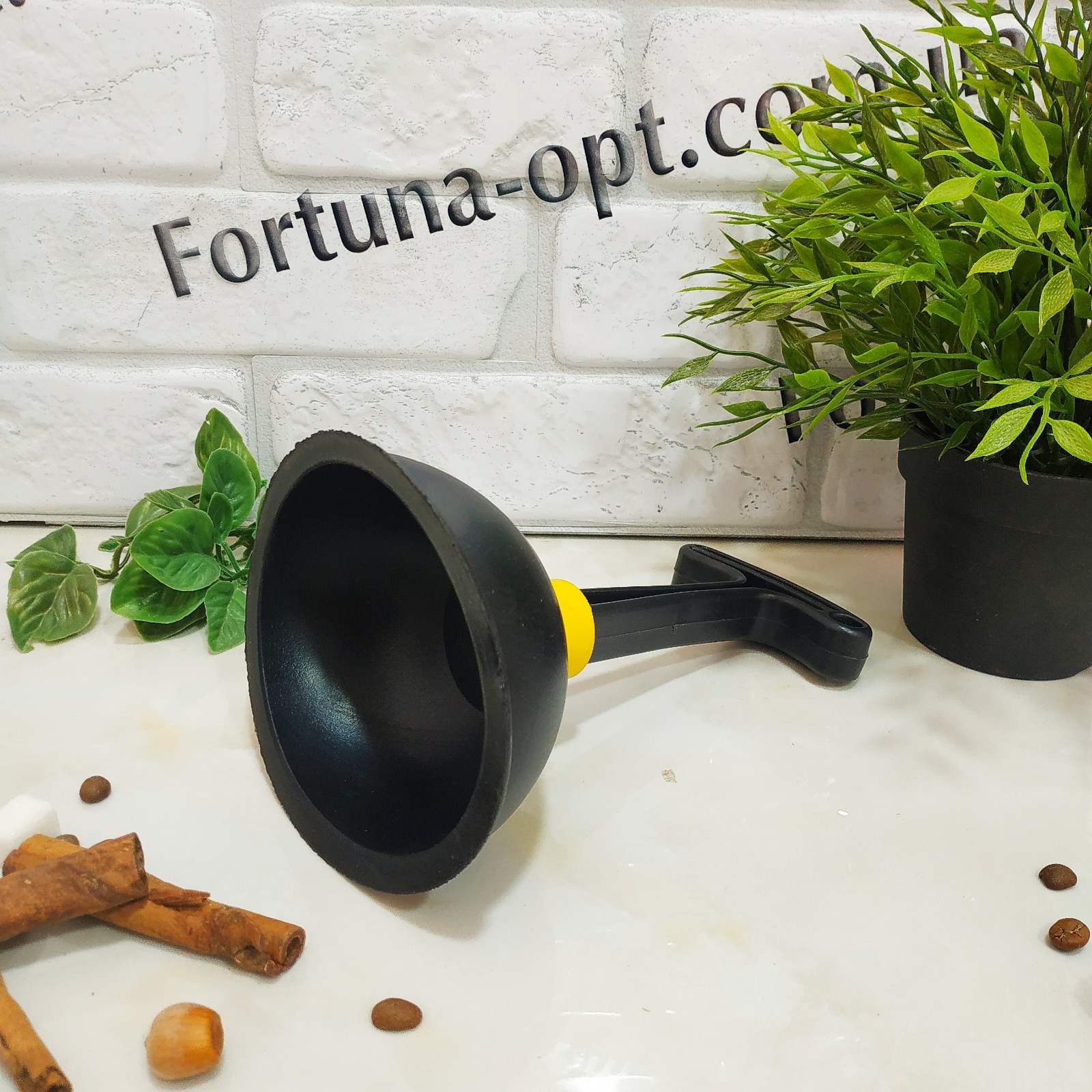 Вантуз пластик. 05001 ✅ базовая цена 33.93 грн. ✔ Опт ✔ Скидки ✔ Заходите! - Интернет-магазин ✅ Фортуна-опт ✅