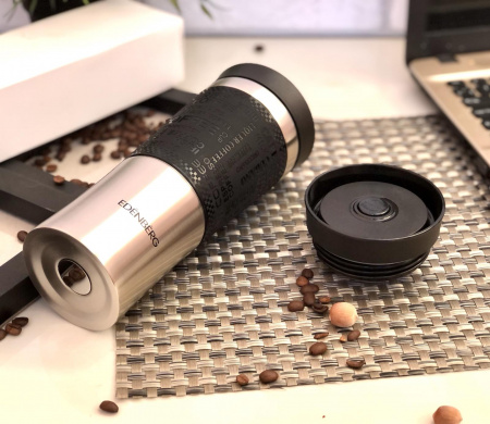 Термокружка с силиконовым держателем Edenberg EB - 633 - 0,48 л ➜ фото ➜ розн цена $6.82 - Интернет-магазин ✅ Fortuna-opt.com.ua. ✅