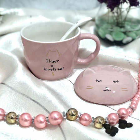 Чашка керамическая с крышкой и ложкой в коробке 300 мл "Кошка" 88403  ✅ базовая цена $4.50 ✔ Опт ✔ Скидки ✔ Заходите! - Интернет-магазин ✅ Фортуна-опт ✅