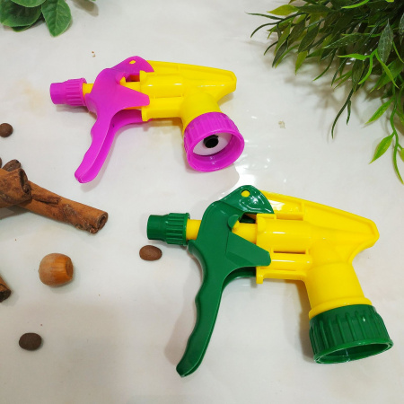 Брызгалка желто-зеленая 1533 ✅ базовая цена 19.76 грн. ✔ Опт ✔ Скидки ✔ Заходите! - Интернет-магазин ✅ Фортуна-опт ✅