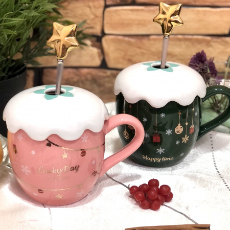 Чашка с крышкой и ложкой 420 мл Новогодняя Stenson - 00526 ✅ базовая цена $6.64 ✔ Опт ✔ Скидки ✔ Заходите! - Интернет-магазин ✅ Фортуна-опт ✅